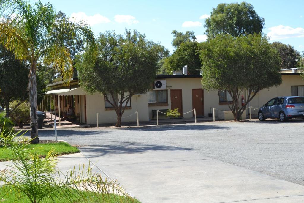 Sturt Motel Broken Hill Exterior photo